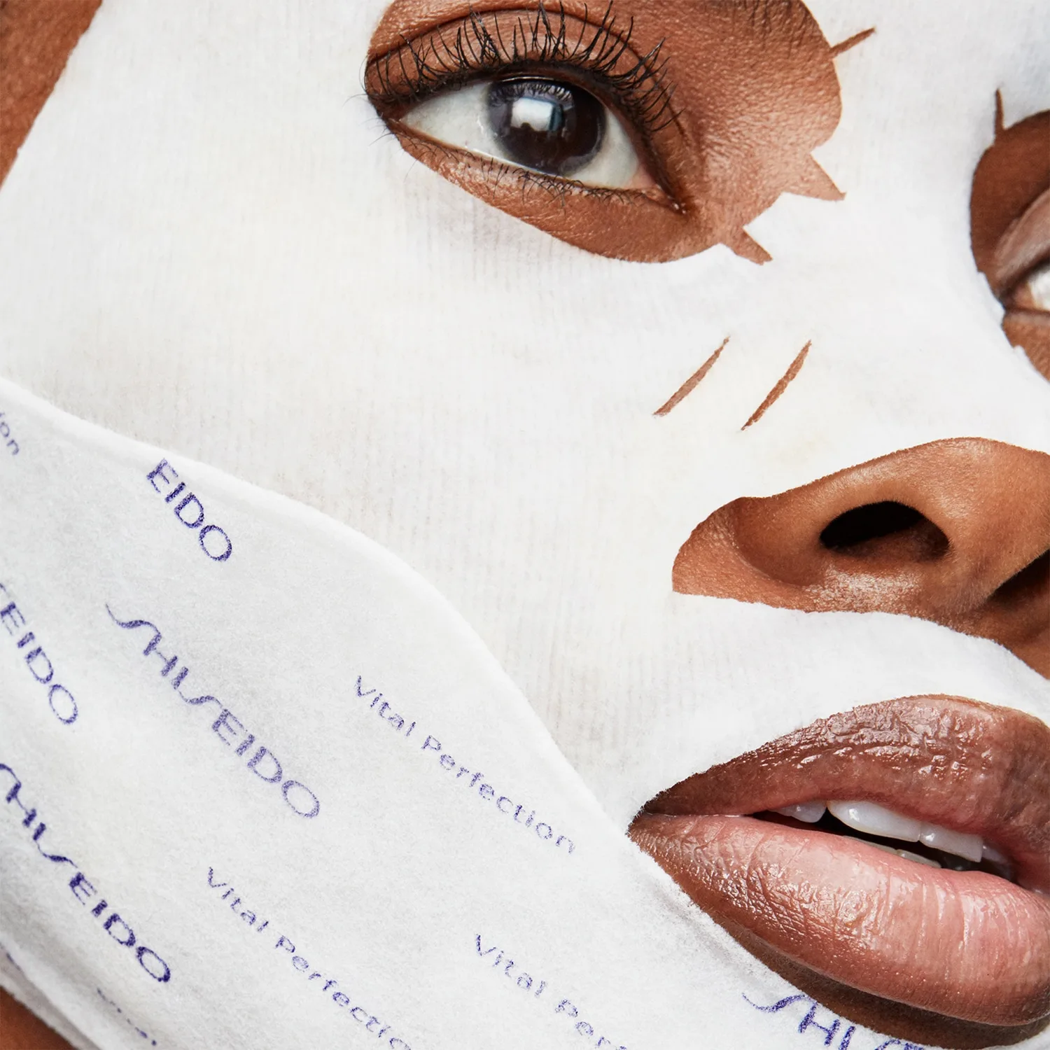 vital perfection - lift define radiance anti-aging face mask