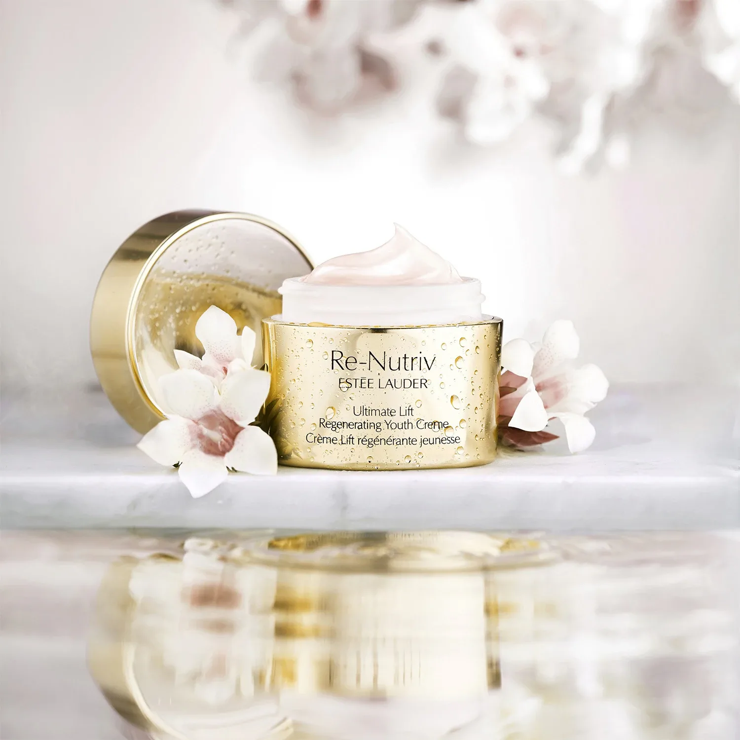 estée lauder re-nutriv ultimate lift regenerating youth yüz kremi