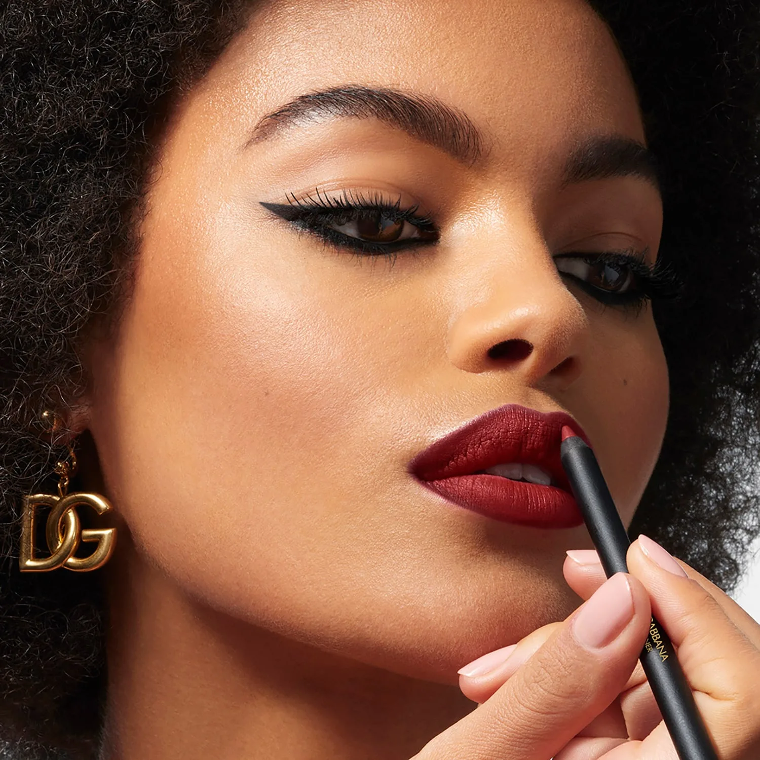 my lip overliner - 8 saat kalıcı, kolay sürülebilir, şekillendirici dudak kalemi