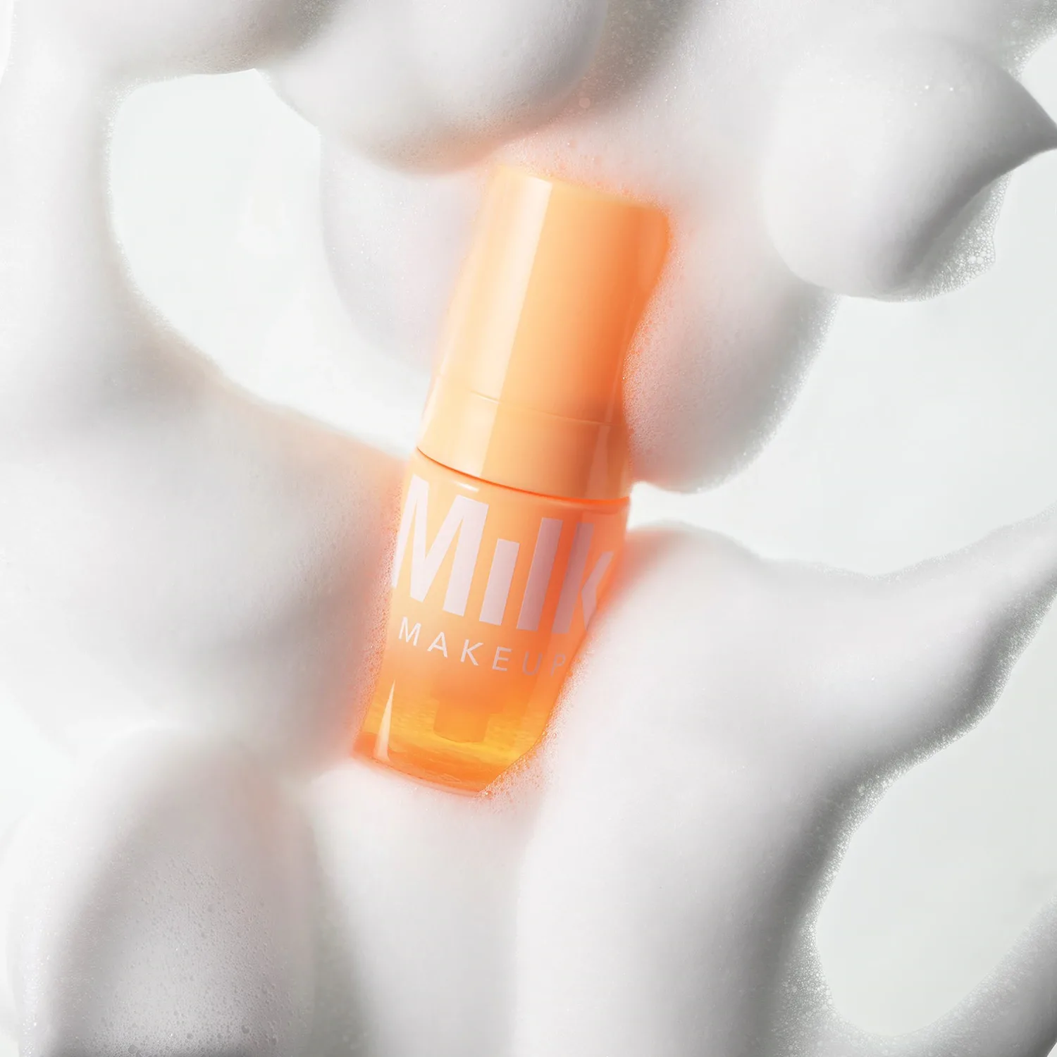 cloud glow primer - köpük formda aydınlatıcı makyaj bazı
