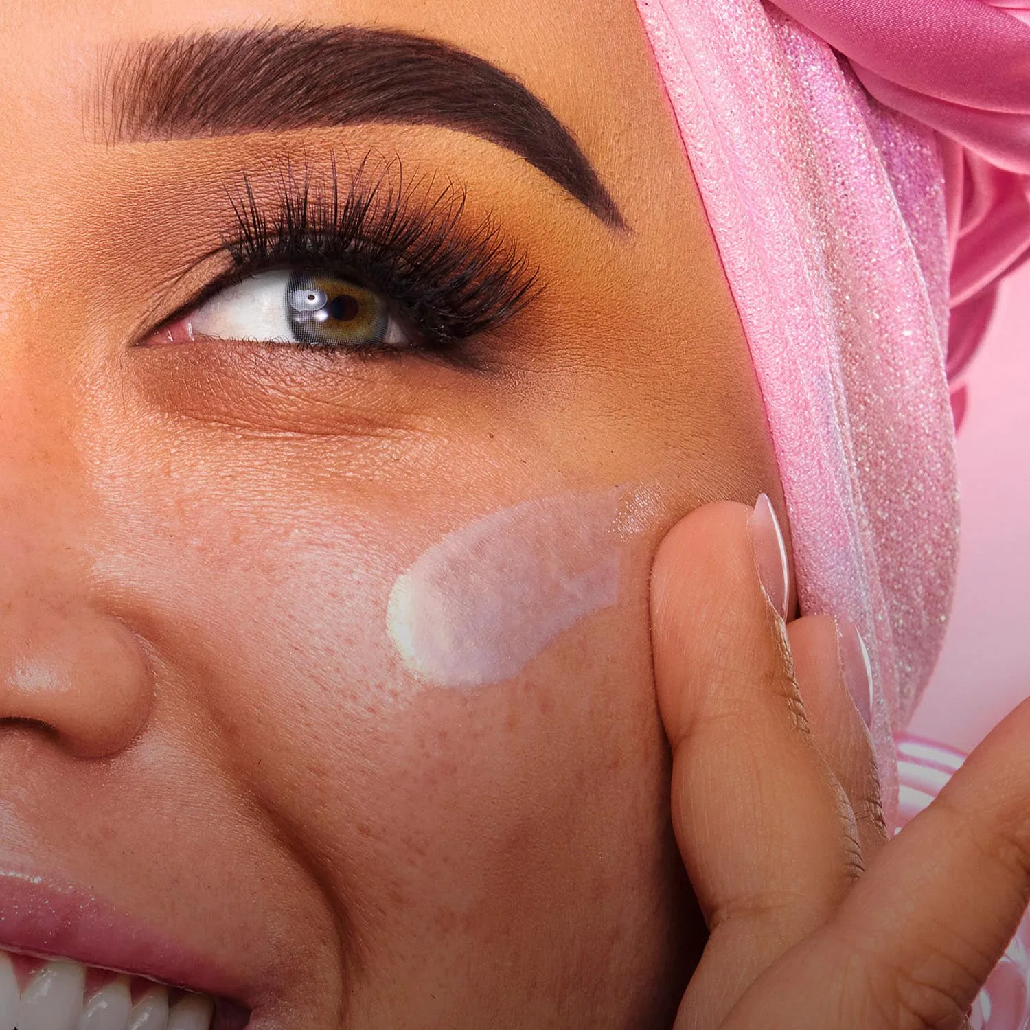 b12 base thinner - vitaminle zenginleştirilmiş ışıltılı serum